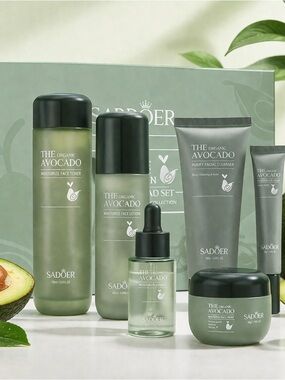 NWT Skincare Set 6pc Organic Avocado Hydrating Cleanser Toner Serum Cream Gift